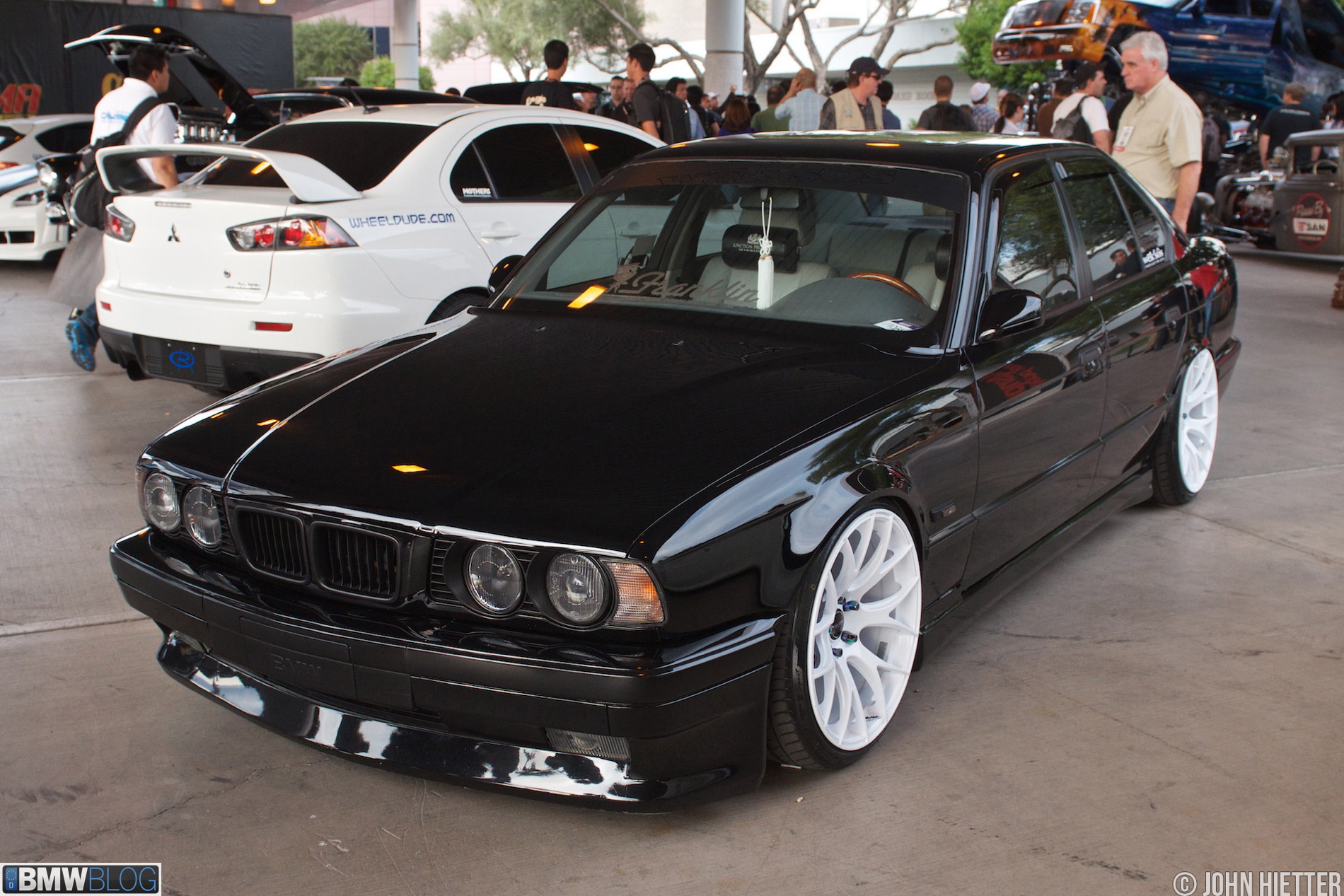 SEMA-2012-BMW-Tuning-USA-E34.jpg